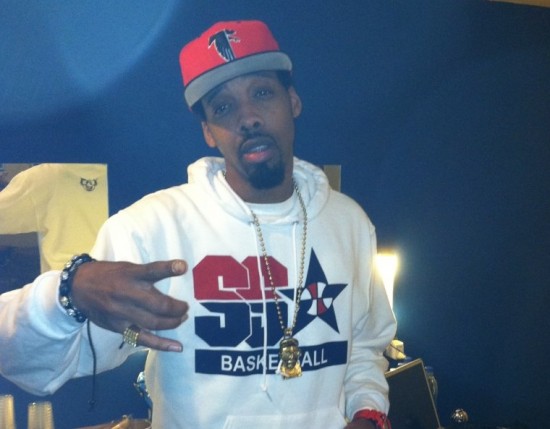 CHEVY WOODS FREESTYLES OVER RIHANNA'S 'POUR IT UP'